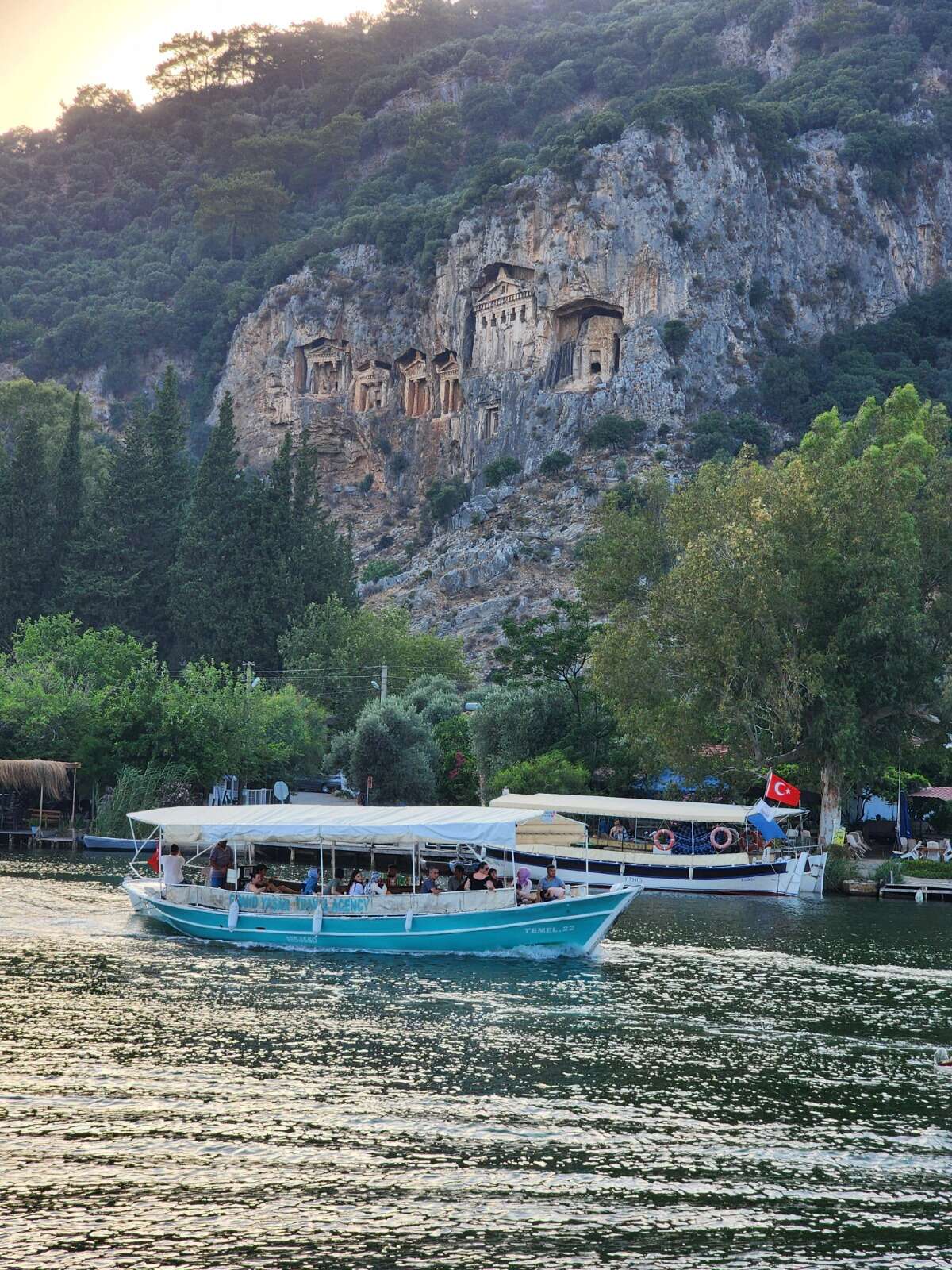 Kaya Mezarları ile Ünlü Dalyan Kanalına Yeni Yat-Tekne İskelesi Projesi 1